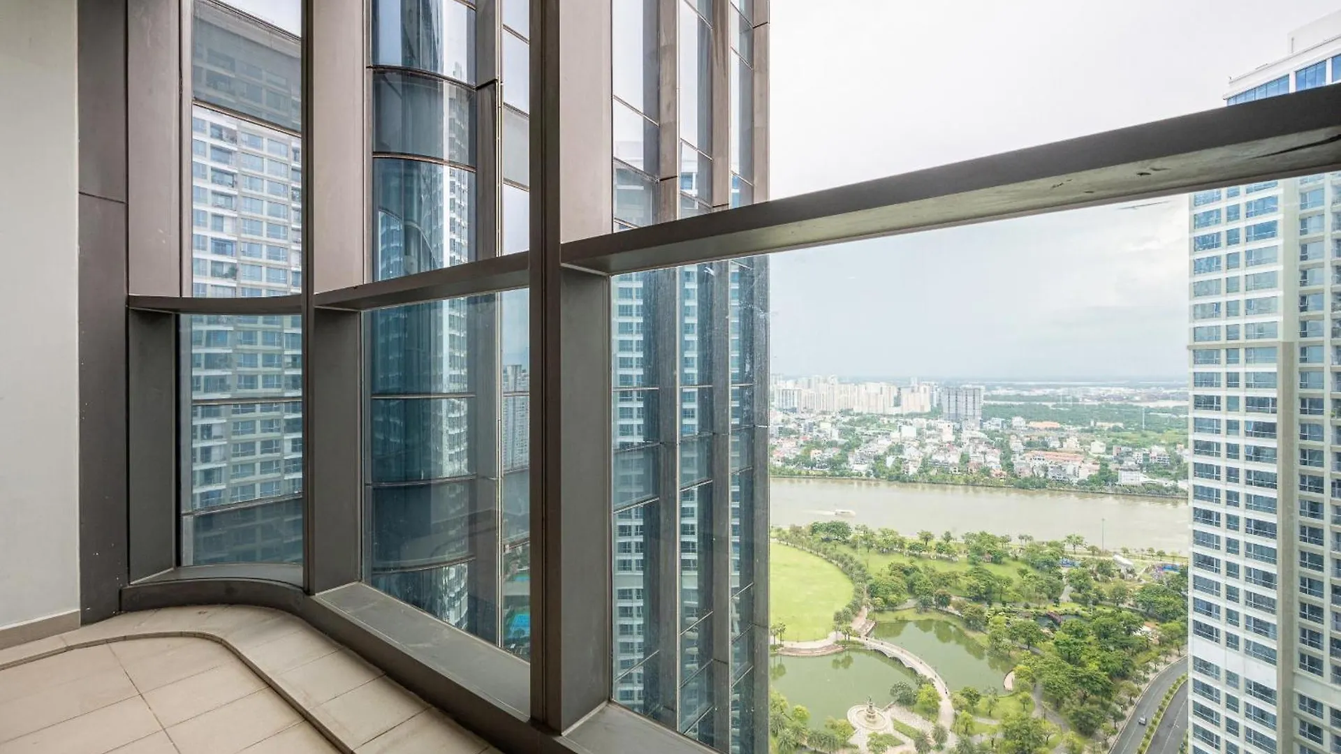 Amazing Landmark 81 Urban Ho Chi Minh City 0*,