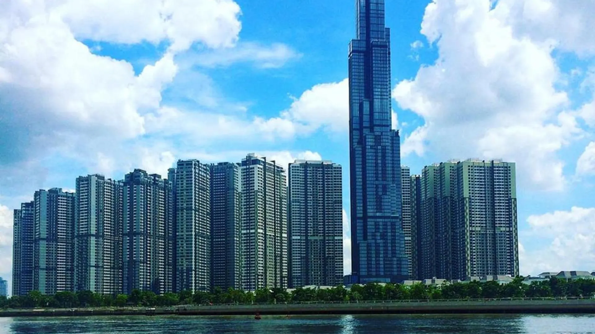 Amazing Landmark 81 Urban Ho Şi Min 0*,